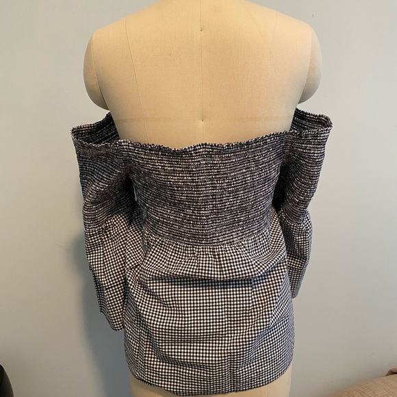 Gingham off the shoulder ruffle sleeve - Picture 3 of 4